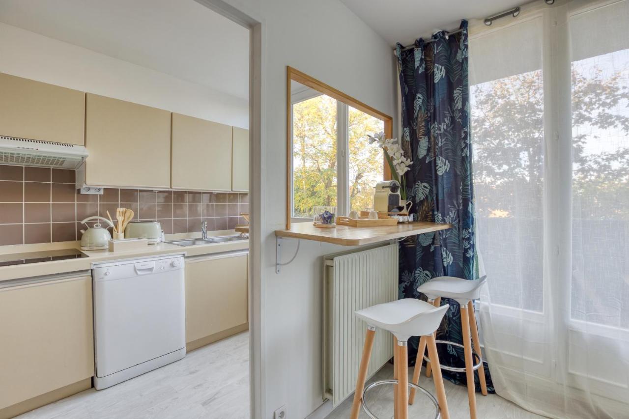 Escale De L'Yvette - 50M2 Cosy, Balcony & Parking Apartment Longjumeau Luaran gambar